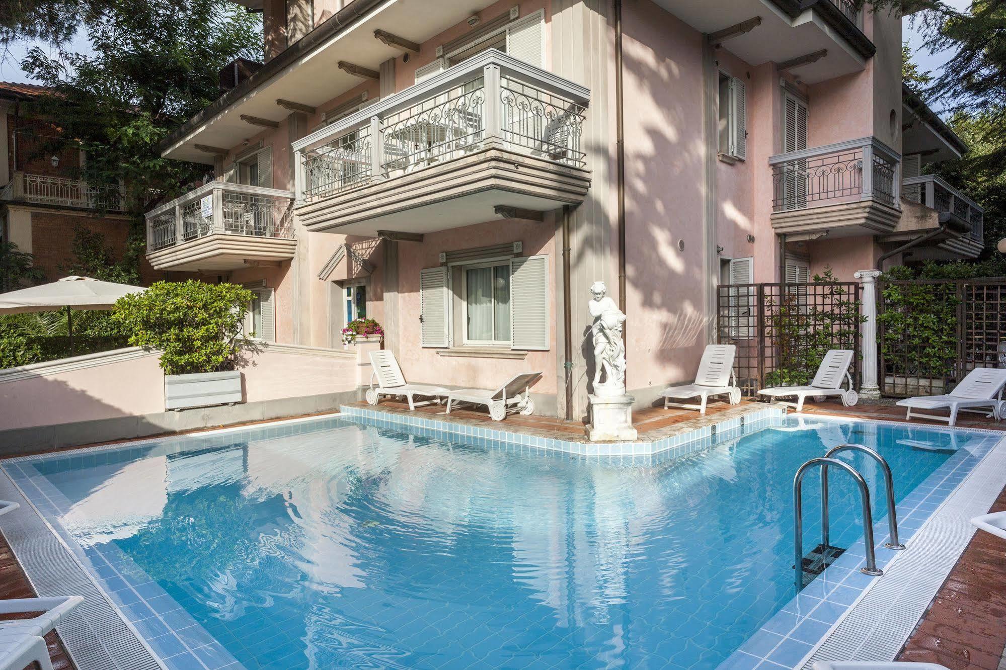 Residenza Villa Lidia Riccione Exterior photo